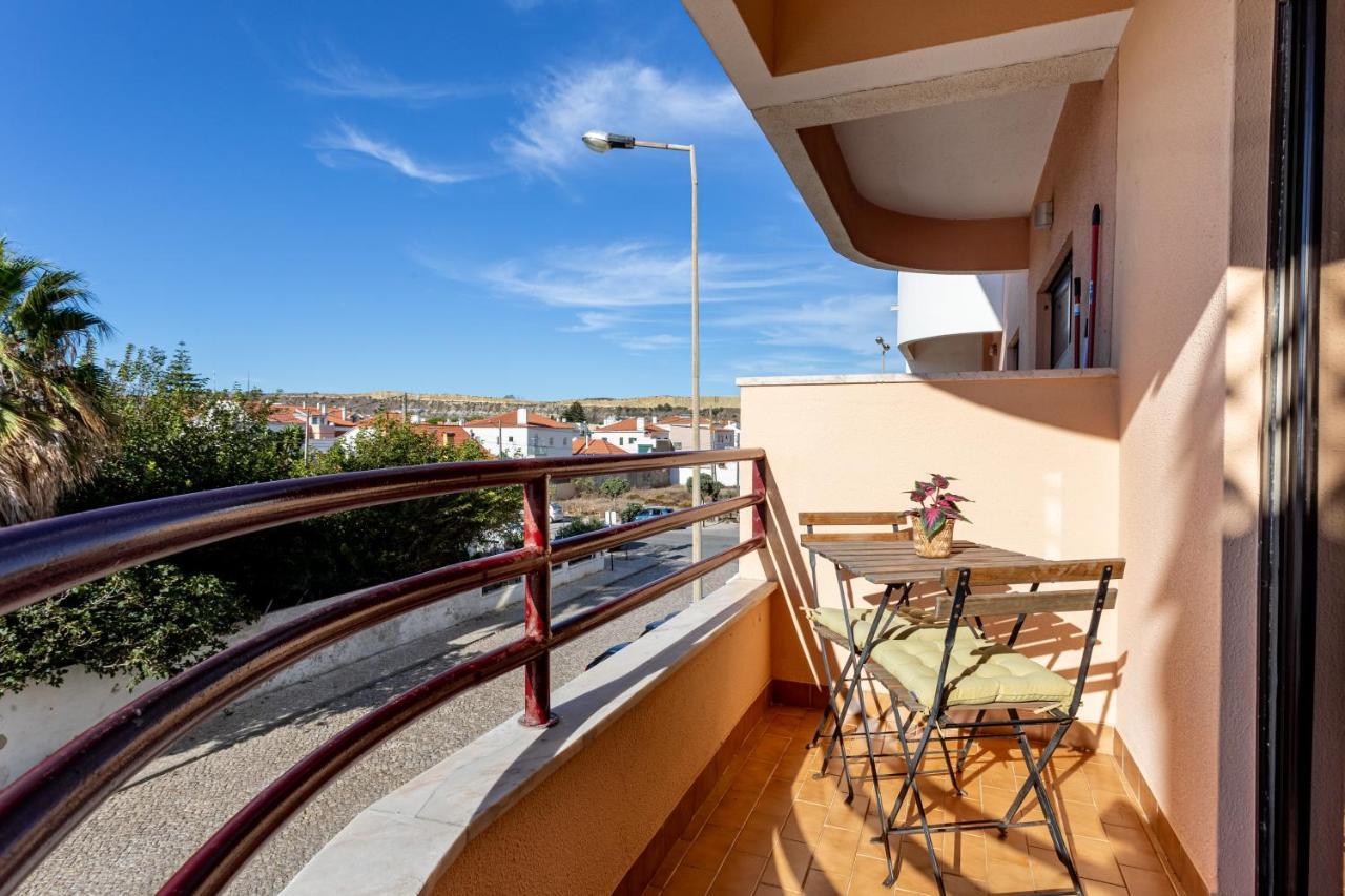 Joivy Deluxe Apt With Terrace In Costa Da Caprica Costa da Caparica Extérieur photo